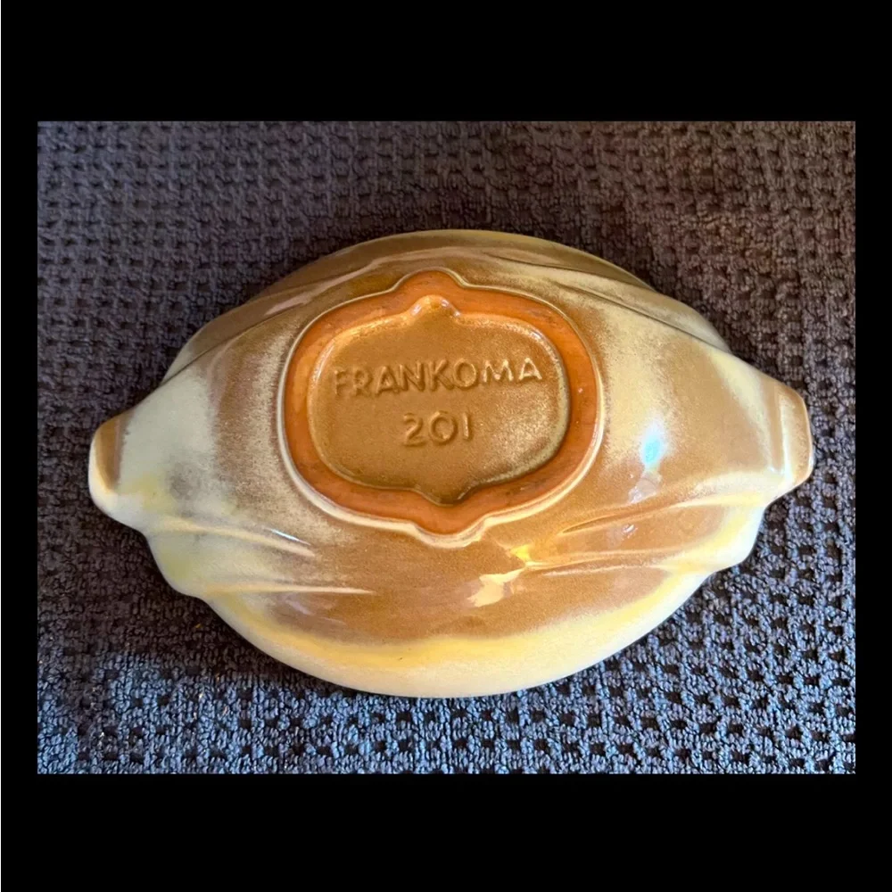 VTG Frankoma Desert Gold Tan Oval Serving bowl 201 9 1/2 X 6 1/2 EUC Mint MCM - Picture 4 of 4